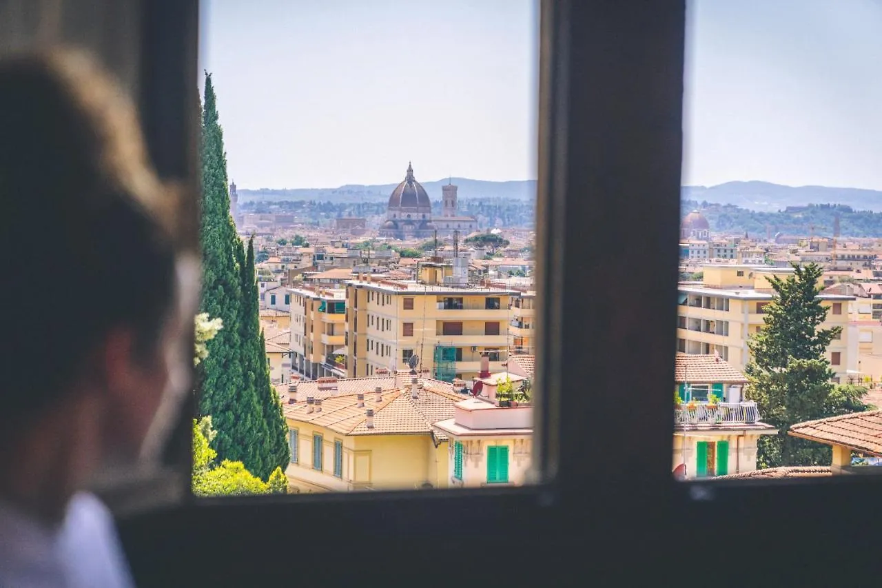 Attico In Villa Storica - Dolcevita Holiday contacts